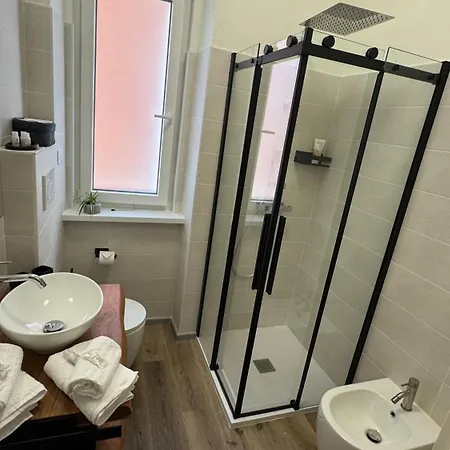 Apartment 40-relax E Comodita Con Posto Auto Trieste
