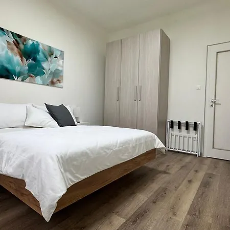 Apartamento 40-relax E Comodita Con Posto Auto